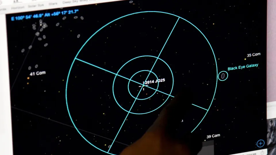 Asteroide a caminho da Terra pode acertar a Lua