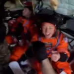 Astronauta revela vídeo do momento em que cápsula é aberta no Pacífico