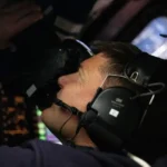 Astronautas da Artemis 2 ultrapassam metade do caminho rumo à Terra