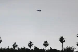 Ataque do Irã deixa 14 feridos em Israel, incluindo criança em estado gra