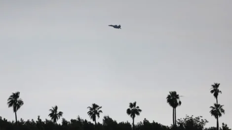 Ataque do Irã deixa 14 feridos em Israel, incluindo criança em estado gra