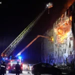 Ataque russo mata criança e deixa mortos e feridos em Odessa; imagens