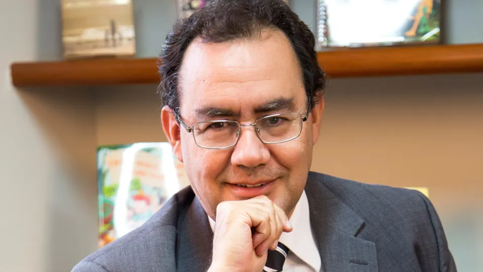 Augusto Cury mira empreendedores, nega inspiração em Marçal e tem teoria questionada