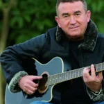 BYD e cantor Amado Batista entram em lista suja de trabalho escravo