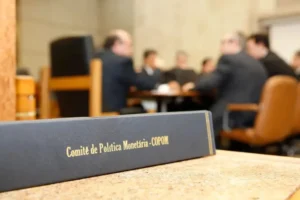 Banco Central reduz juros básicos para 14,5% ao ano