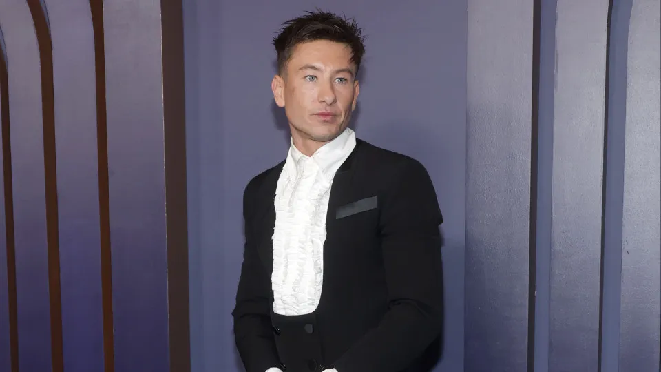 Barry Keoghan rebate rumores de traição a Sabrina Carpenter