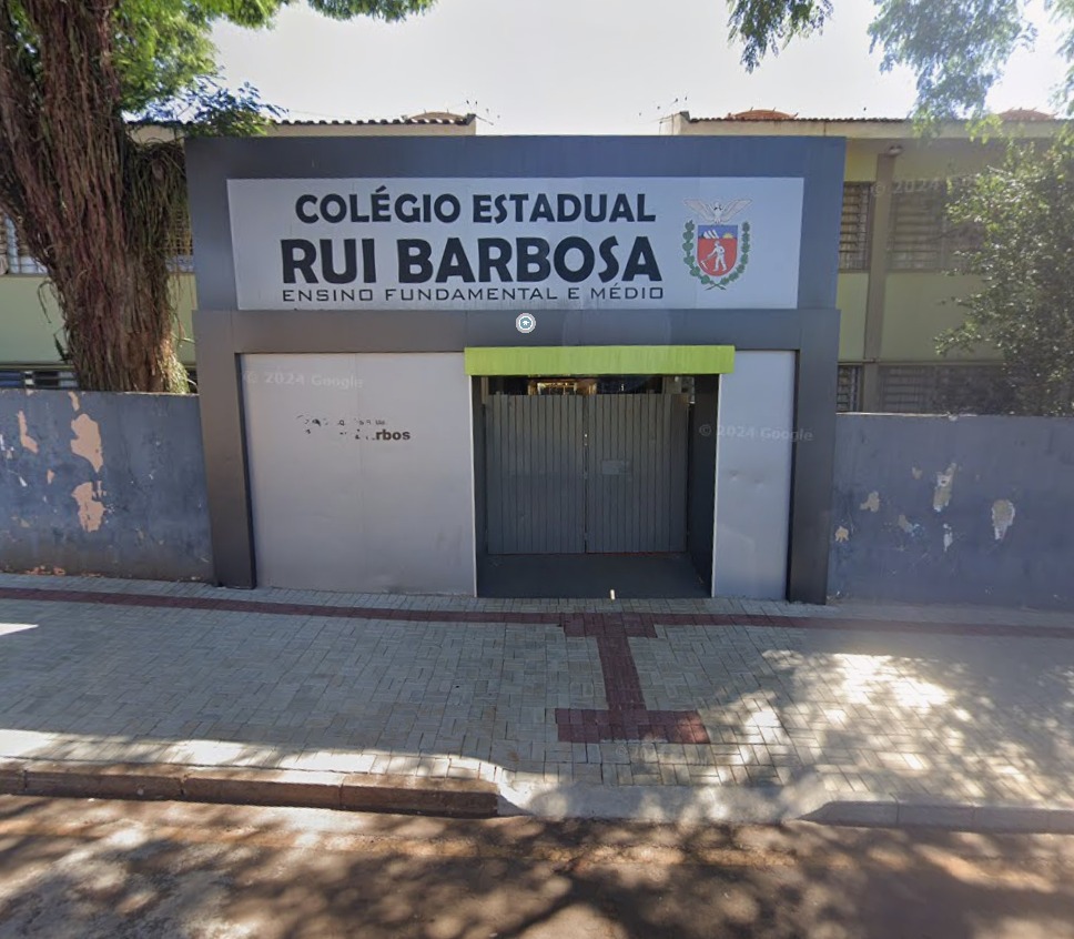 Briga na saída de colégio estadual termina com adolescente esfaqueado em Iguatemi