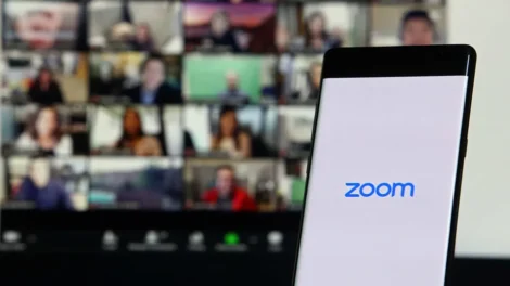 CEO do Zoom prevê jornada de trabalho de três dias por semana até 2031