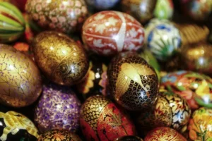 Caça a ovos de Páscoa vira caso de polícia com descoberta de crânio nos EUA