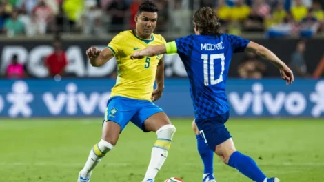Casemiro revela elogio de Modric à seleção e cita resiliência no ciclo: 'Inúmeras dificuldades'