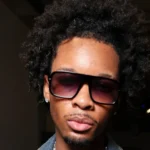 Celular de D4vd tinha pornografia infantil; cantor é acusado de homicídio