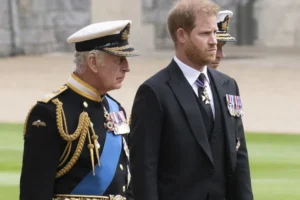 Charles III e Harry não vão estar juntos durante visita do rei aos EUA