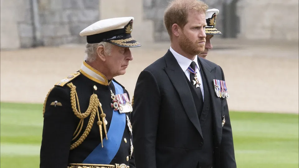 Charles III e Harry não vão estar juntos durante visita do rei aos EUA