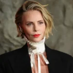 Charlize abre o jogo: “Não consigo viver com um parceiro”