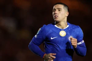 Chelsea afasta Enzo Fernández após fala sobre deixar o clube