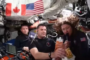 Como é a comida no espaço? A tripulação da Artemis II explica; veja