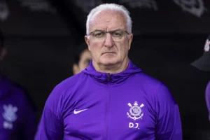 Corinthians demite Dorival após derrota e sequência ruim na temporada