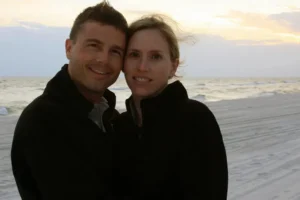 Cratera na Lua recebe nome de esposa de astronauta morta por câncer