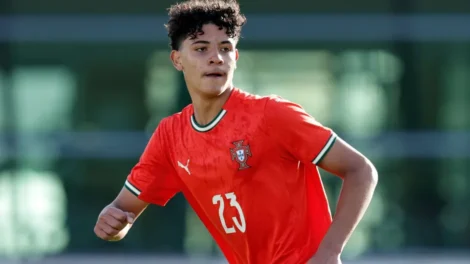 Cristiano Ronaldo Jr. explode no futebol e já é visto como futura estrela