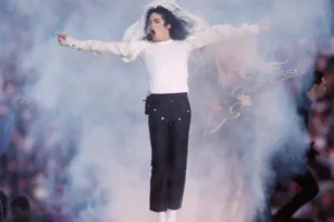 Diretor de documentário sobre acusações contra Michael Jackson critica filme