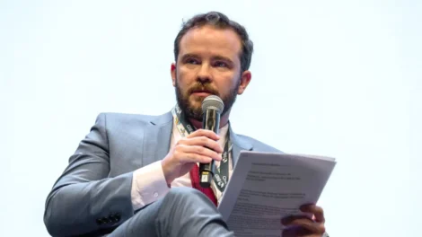 Durigan assume Fazenda sob pressão fiscal e herda desafios de Haddad