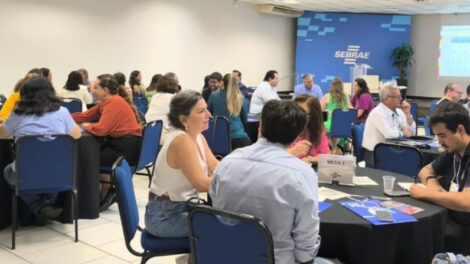 Encontro apresenta estratégia de venda online ao vivo para empresários