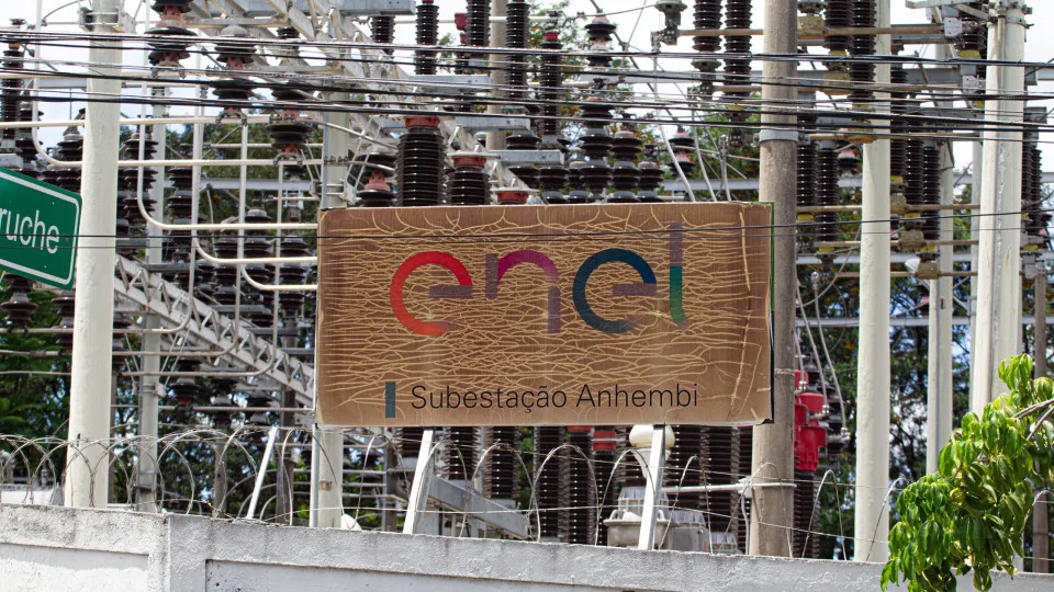 Enel acusa Aneel de distorcer regras para forçar caducidade em SP e prepara ofensiva judicial