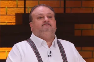Erick Jacquin diz ter sido assaltado após criminoso quebrar a janela de táxi