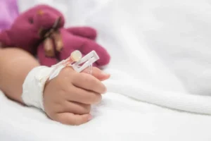 Escolas podem ampliar transmissão de vírus respiratórios entre crianças