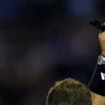 Fifa aprova cartão vermelho para quem cobrir o rosto em discussões com adversários