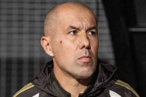 Flamengo supera Vitória na Copa do Brasil e segue 100% há 6 jogos