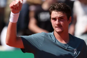 Fonseca estreia em Munique contra chileno que foi seu algoz duas vezes