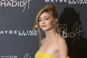 Gigi Hadid nega ligação com Jeffrey Epstein
