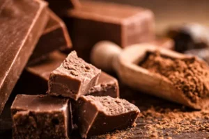 Herói ou vilão? Especialista explica efeitos do chocolate para a saúde