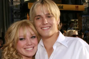 Hilary Duff revela que teve experiência paranormal com Aaron Carter
