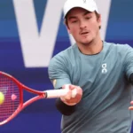 João Fonseca devolve derrotas para chileno e avança às oitavas em Munique