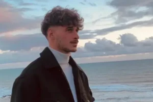 Jogador de 25 anos morre após ser atacado com chave de fendas