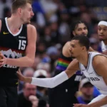 Jokic leva a melhor sobre Wembanyama e decide vitória do Nuggets contra Spurs na NBA