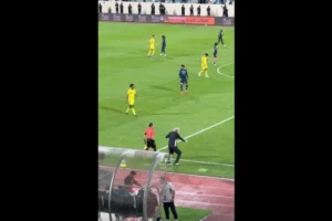 Jorge Jesus dá “show” à beira do campo e dancinha viraliza na web; veja