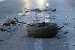 Jovem morre em acidente voltando do próprio aniversário em SP