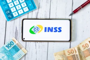 Justiça libera R$ 2,8 bilhões para pagar atrasados do INSS; veja quem recebe
