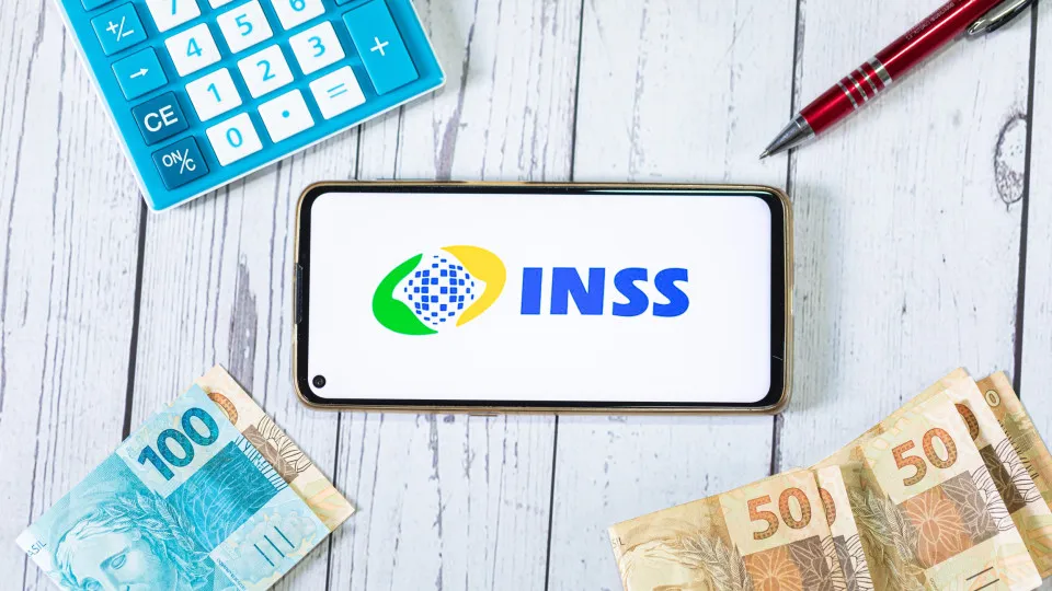 Justiça libera R$ 2,8 bilhões para pagar atrasados do INSS; veja quem recebe
