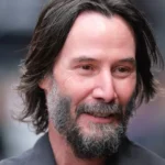 Keanu Reeves busca redenção em comédia sobre a cultura do cancelamento