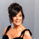 Kris Jenner exibe novo visual após cirurgia de 100 mil dólares