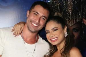 Lexa diz evitar cenas de beijo de Ricardo Vianna na TV: 'Pulo todas'