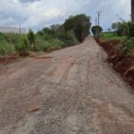 Maquinários da Prefeitura teriam sido utilizados para abrir estrada que funcionará como desvio de pedágio, em Marialva