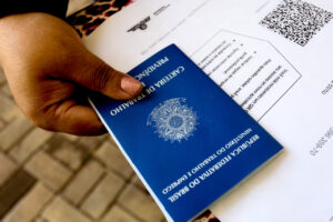 Maringá inicia a semana com quase mil vagas de emprego abertas; Veja as oportunidades