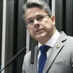 Mendes pede à PGR investigação contra senador Alessandro Vieira