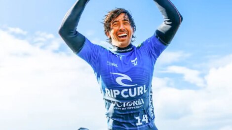 Miguel Pupo abre temporada do surfe com vitória em final brasileira