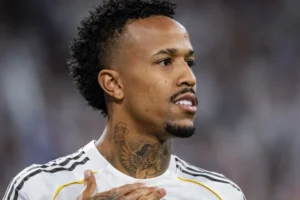 Militão sofre lesão e pode ser novo desfalque na Copa